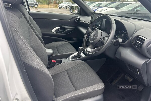 Used Toyota Yaris Cross 2023 for sale - 76296311: Photo 11