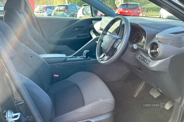 Used Toyota C-HR 2025 for sale - 77565243: Photo 11