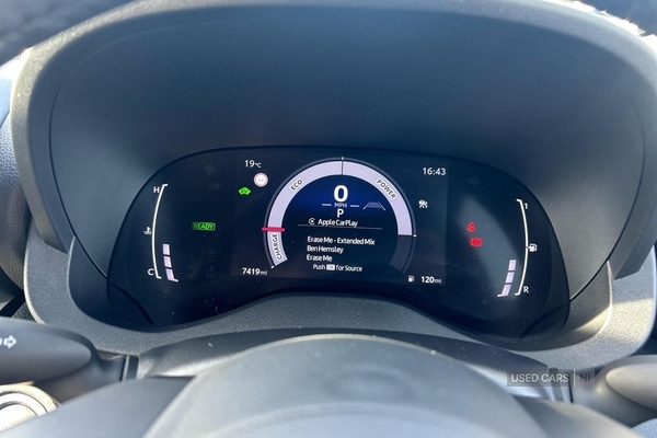 Used Toyota Yaris Cross 2025 for sale - 77982846: Photo 9