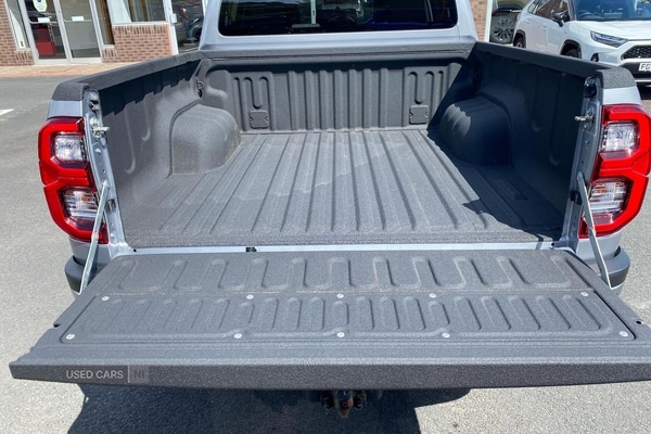 Used Toyota Hilux 2023 for sale - 77280456: Photo 14