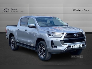 Used Toyota Hilux 2023 for sale - 77280456: Photo