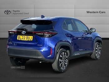 Used Toyota Yaris Cross 2022 for sale - 76085727: Photo 2