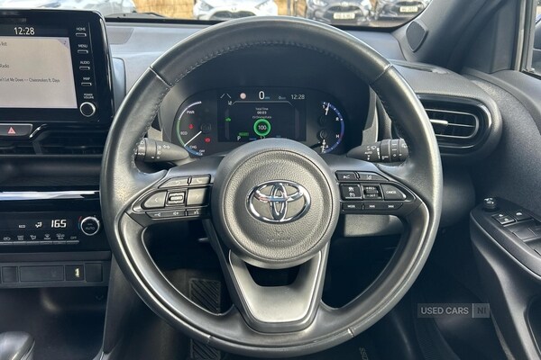 Used Toyota Yaris Cross 2022 for sale - 76085727: Photo 8
