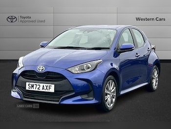 Used Toyota Yaris 2022 for sale - 77372048: Photo