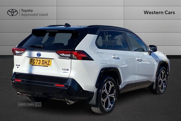 Used Toyota RAV4 2023 for sale - 74256636: Photo 2