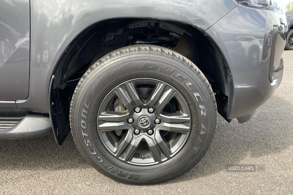 Used Toyota Hilux 2023 for sale - 75162706: Photo 17