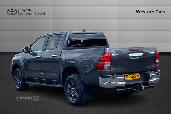 Used Toyota Hilux 2023 for sale - 75162706: Photo 4