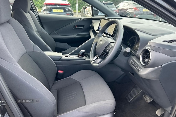 Used Toyota C-HR 2024 for sale - 76942799: Photo 11