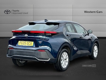 Used Toyota C-HR 2025 for sale - 79087984: Photo
