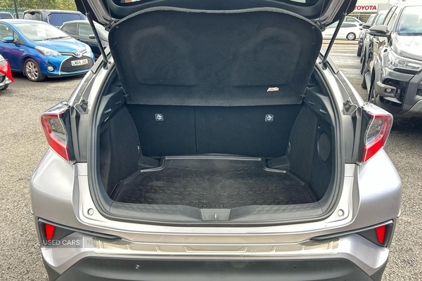 Used Toyota C-HR 2018 for sale - 76002717: Photo 14