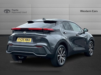 Used Toyota C-HR 2025 for sale - 79192571: Photo