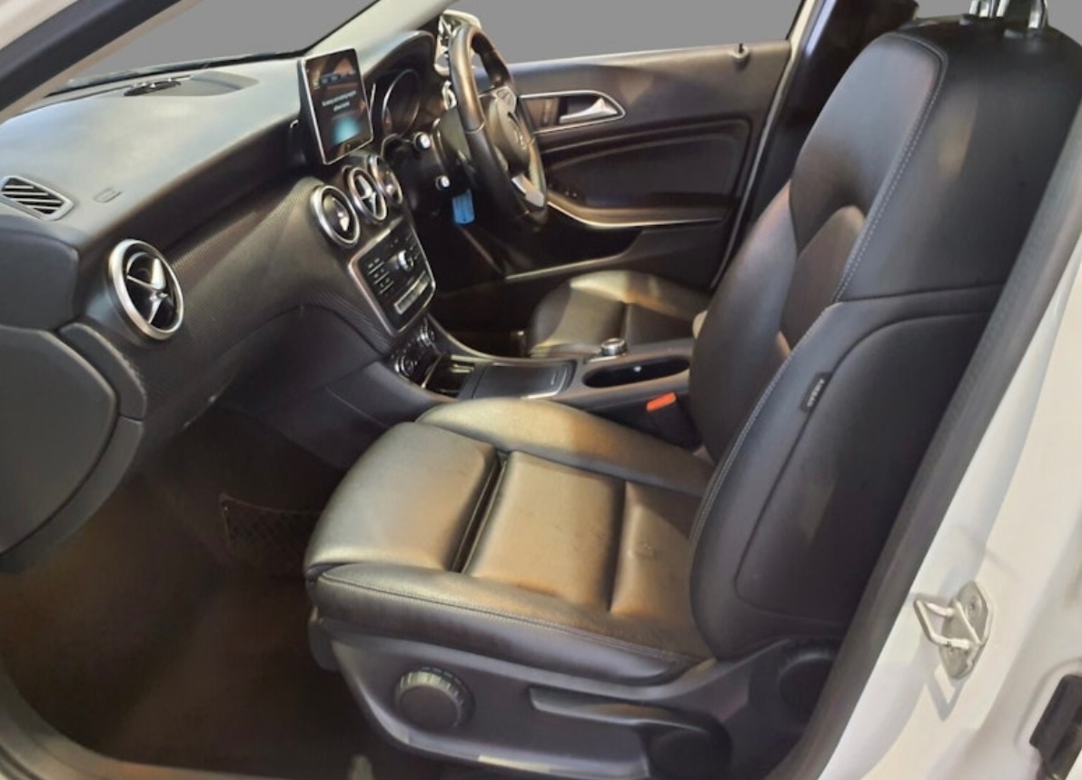 Used Mercedes-Benz A-Class 2016 for sale - 76556667: Photo 3