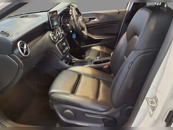 Used Mercedes-Benz A-Class 2016 for sale - 76556667: Photo