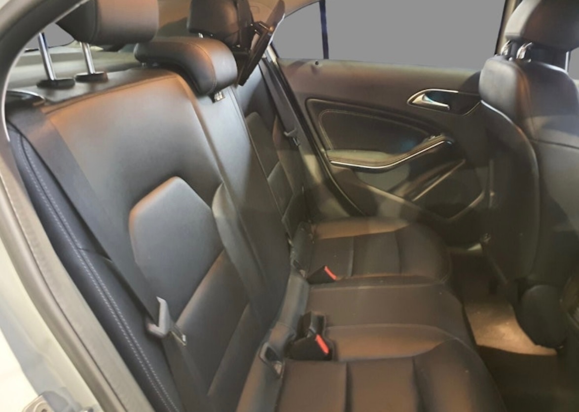 Used Mercedes-Benz A-Class 2016 for sale - 76556667: Photo 4