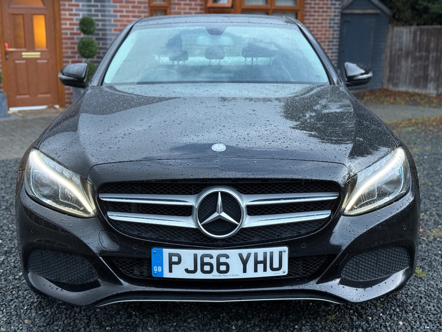 Used Mercedes-Benz C Class 2016 for sale - 76063653: Photo 3