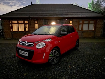 2015 (15) - 1.0 VTi Feel 5dr