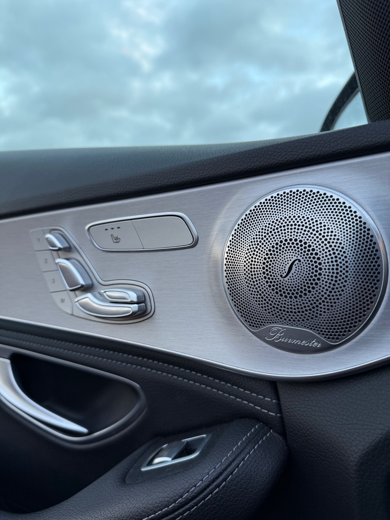 Used Mercedes-Benz C Class 2015 for sale - 77179647: Photo 3