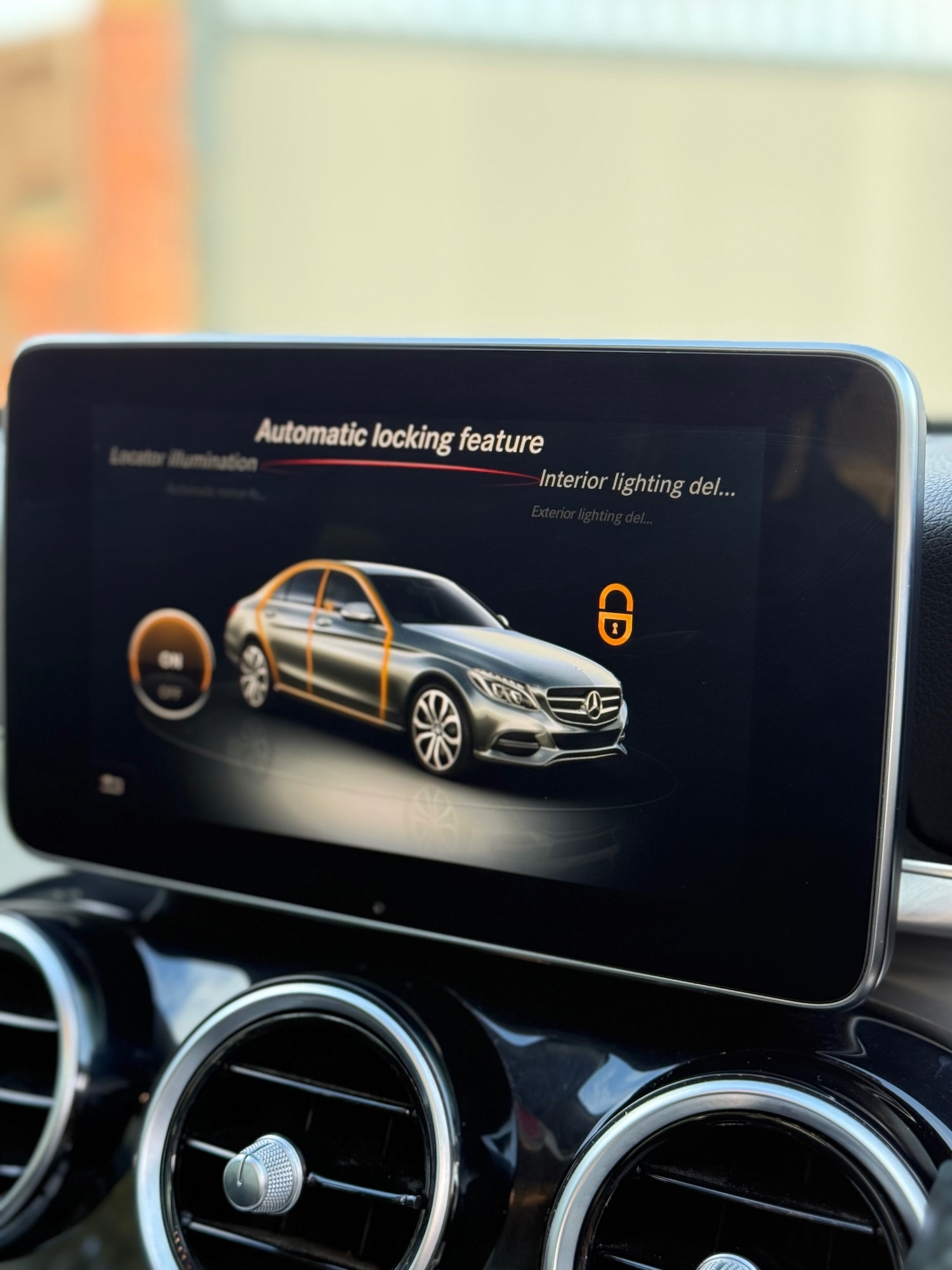 Used Mercedes-Benz C Class 2015 for sale - 77179647: Photo 34