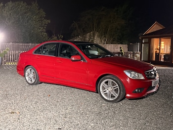 Used Mercedes-Benz C Class 2010 for sale - 77332063: Photo
