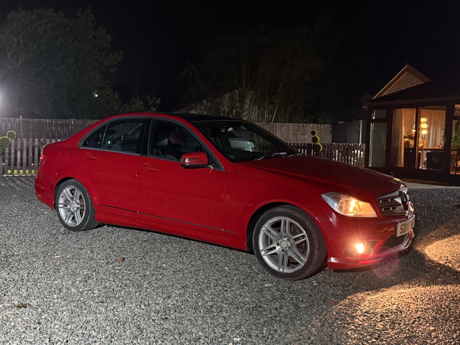 Used Mercedes-Benz C Class 2010 for sale - 77332063: Photo 4