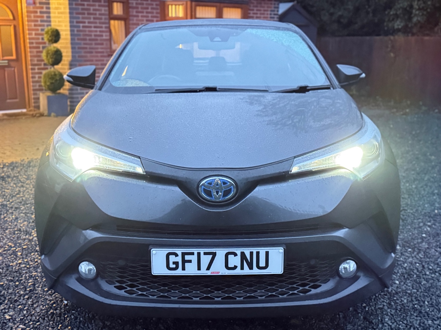 Used Toyota C-HR 2017 for sale - 77465466: Photo 10
