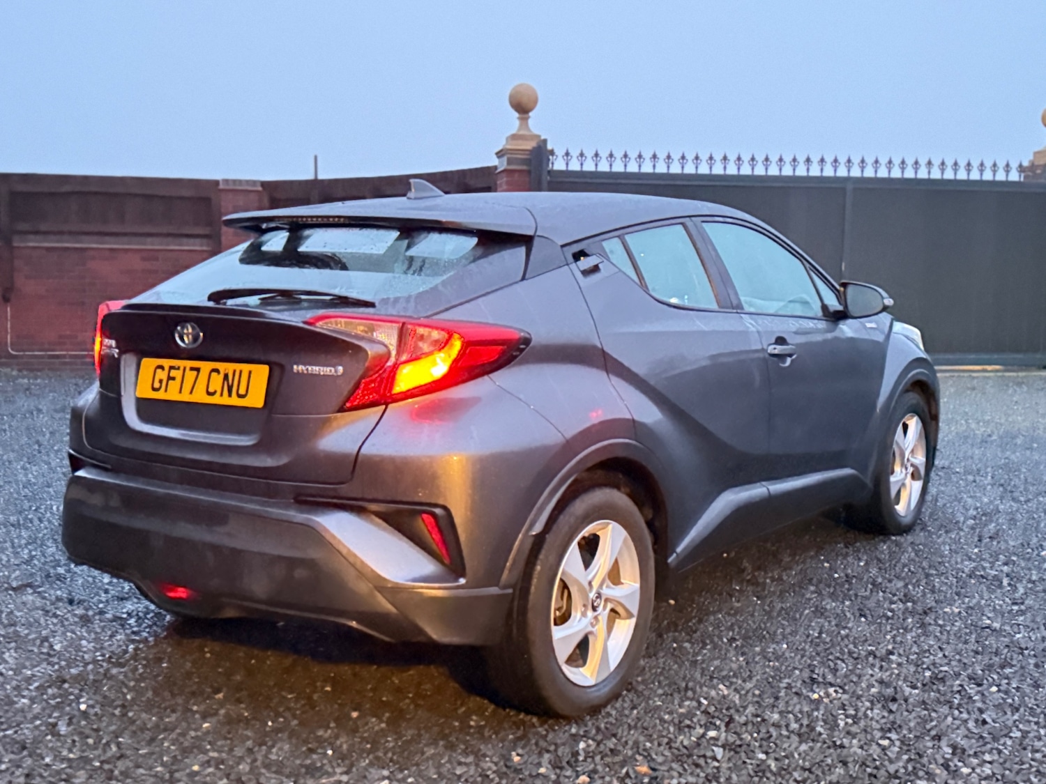 Used Toyota C-HR 2017 for sale - 77465466: Photo 15