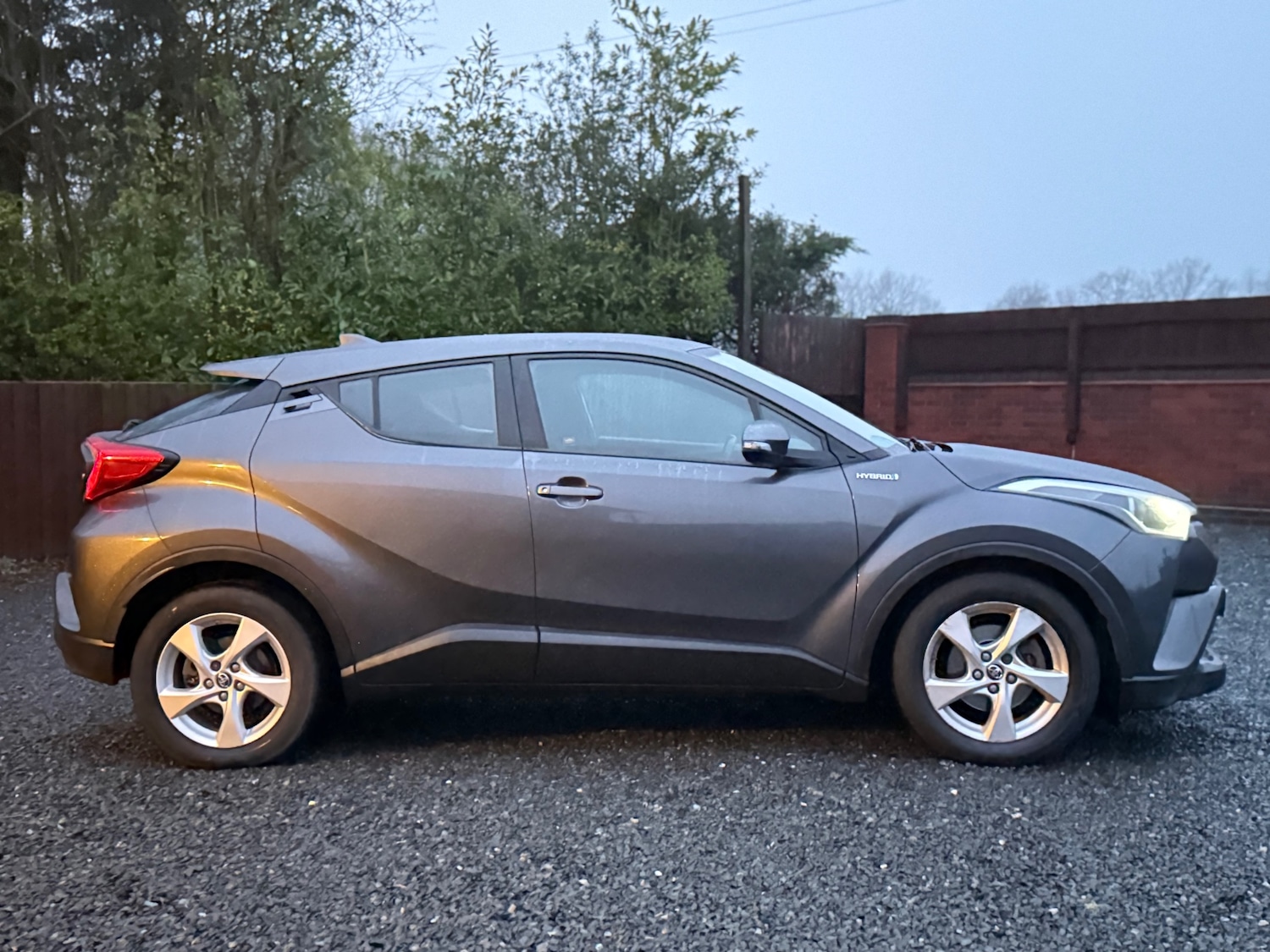 Used Toyota C-HR 2017 for sale - 77465466: Photo 16