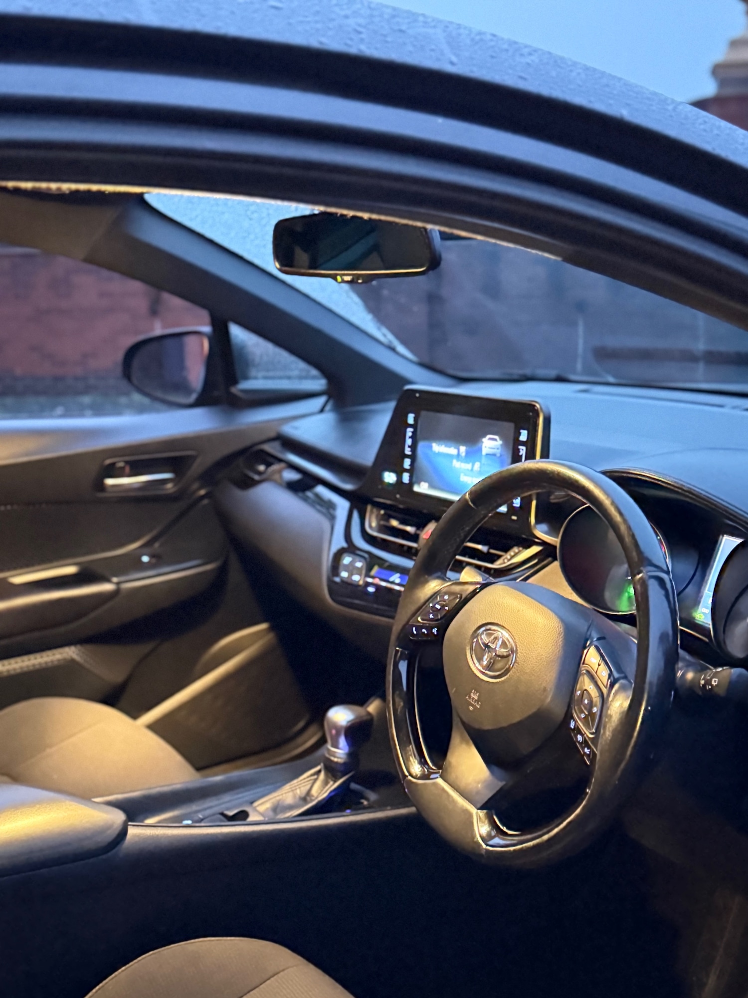 Used Toyota C-HR 2017 for sale - 77465466: Photo 18