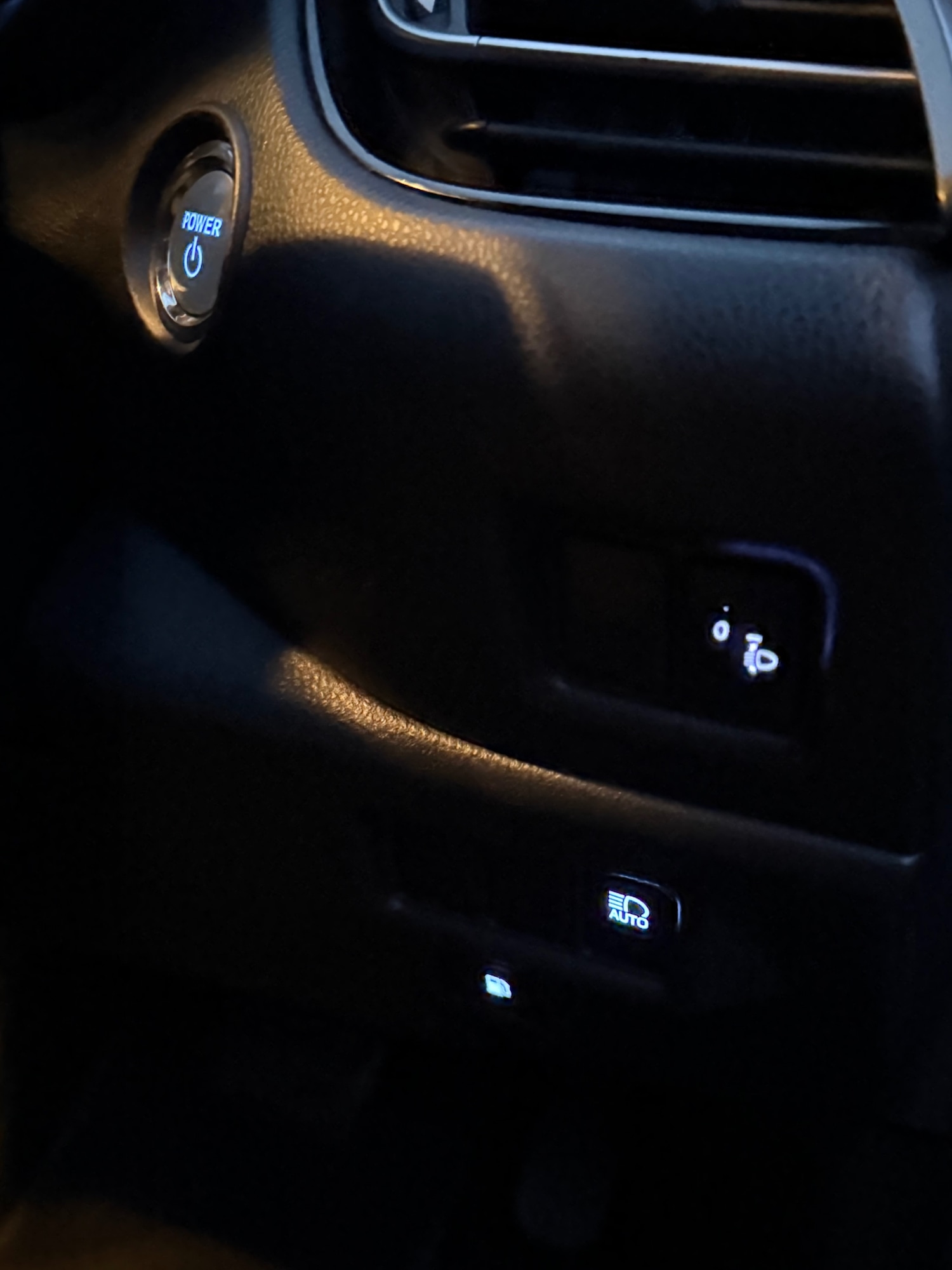 Used Toyota C-HR 2017 for sale - 77465466: Photo 20