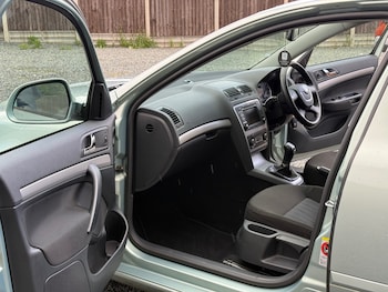 Used Skoda Octavia 2012 for sale - 78571341: Photo
