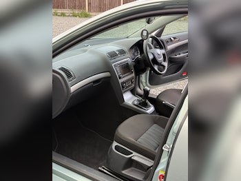 Used Skoda Octavia 2012 for sale - 78571341: Photo
