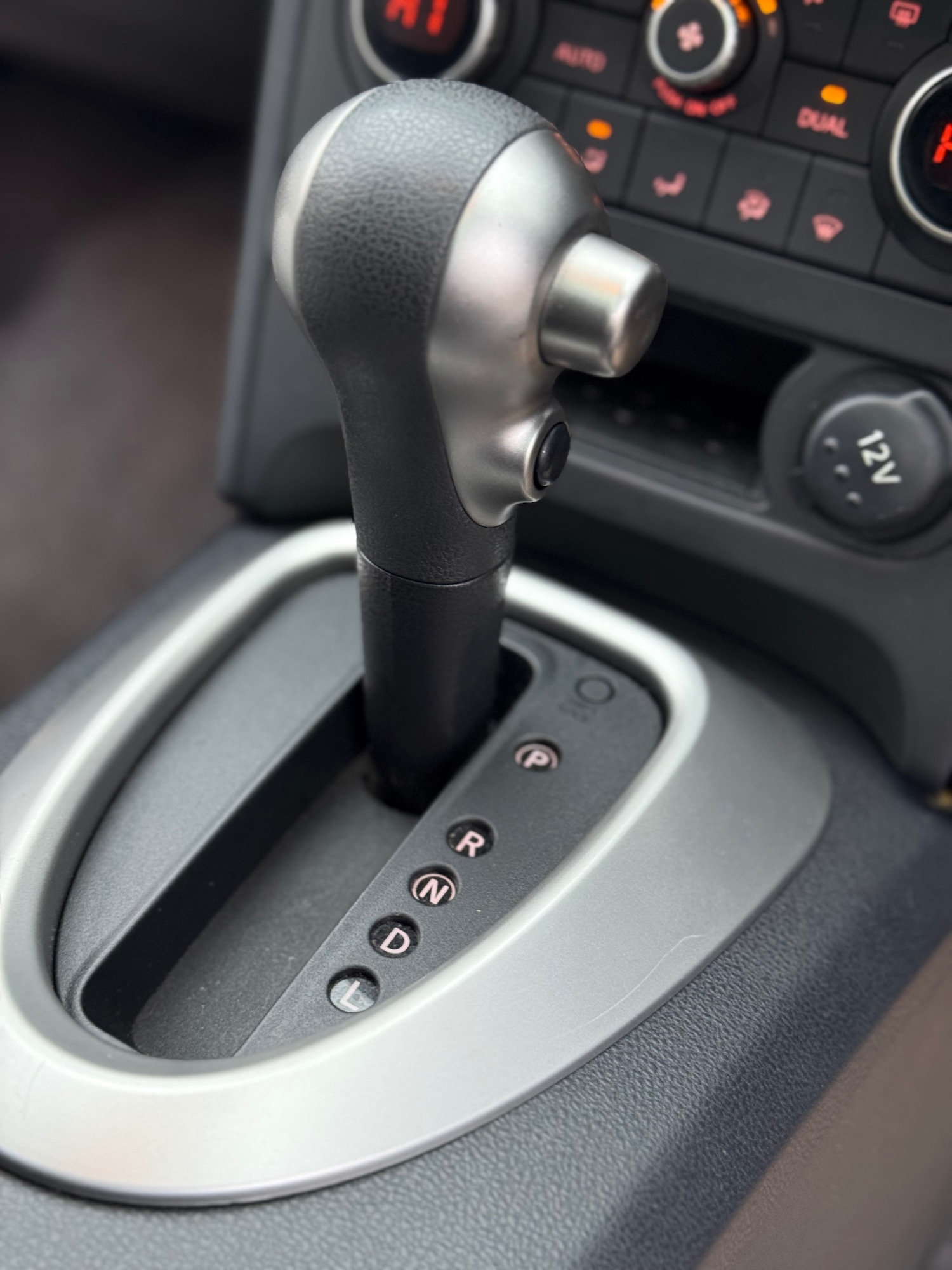 Used Nissan Qashqai 2013 for sale - 77033996: Photo 6