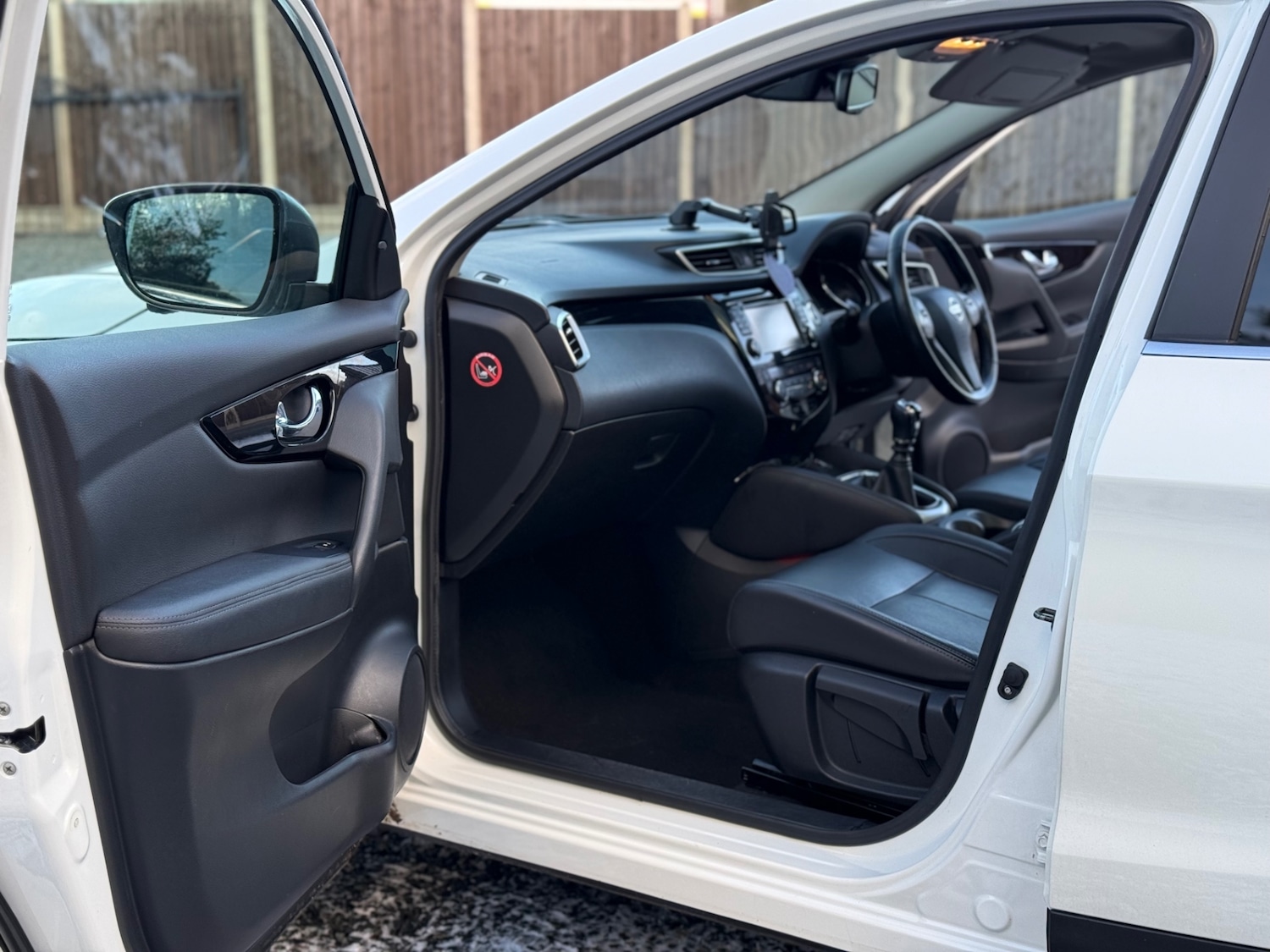 Used Nissan Qashqai 2017 for sale - 76178135: Photo 32