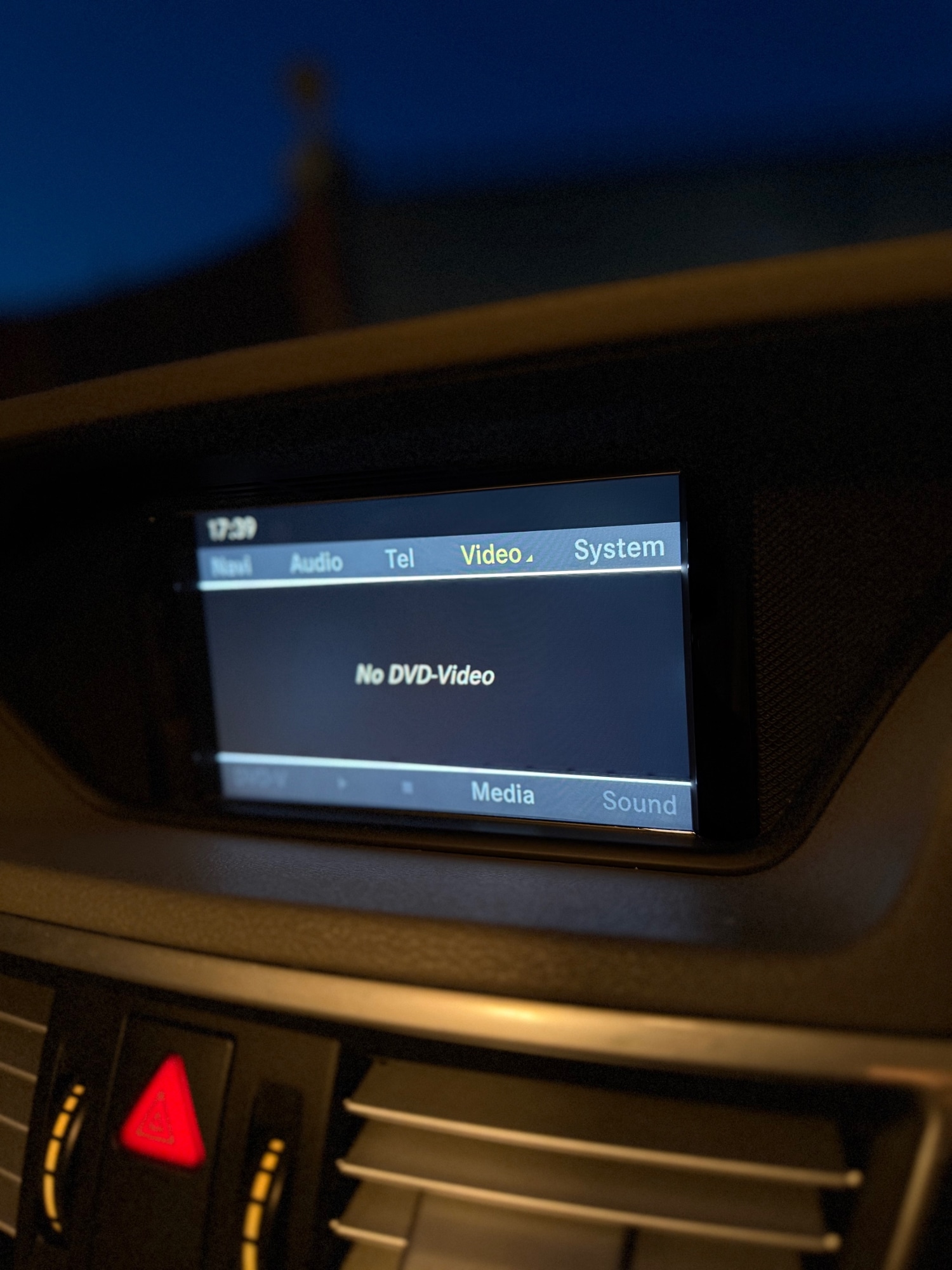 Used Mercedes-Benz E Class 2009 for sale - 76858726: Photo 22