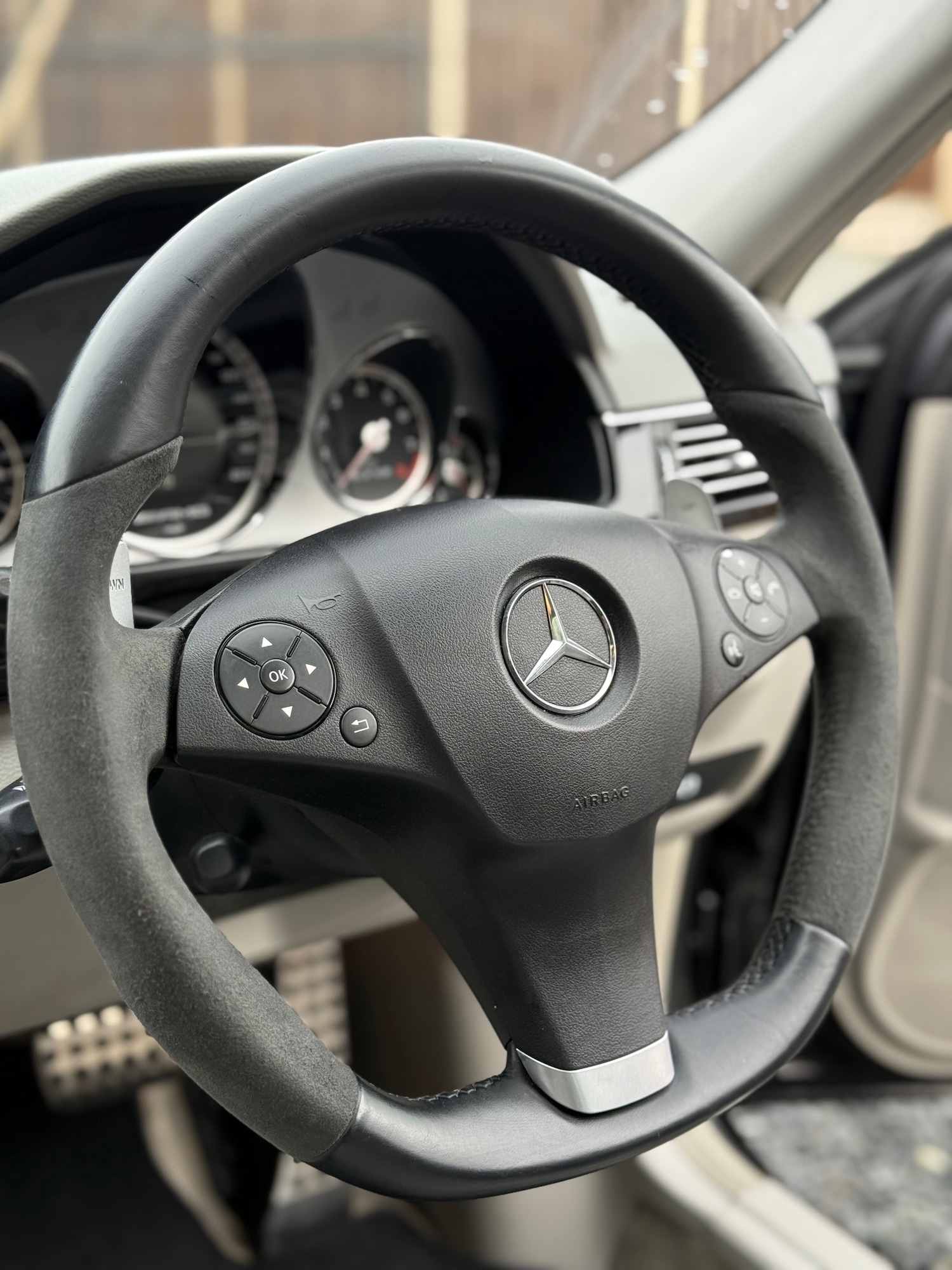 Used Mercedes-Benz E Class 2009 for sale - 76858726: Photo 33