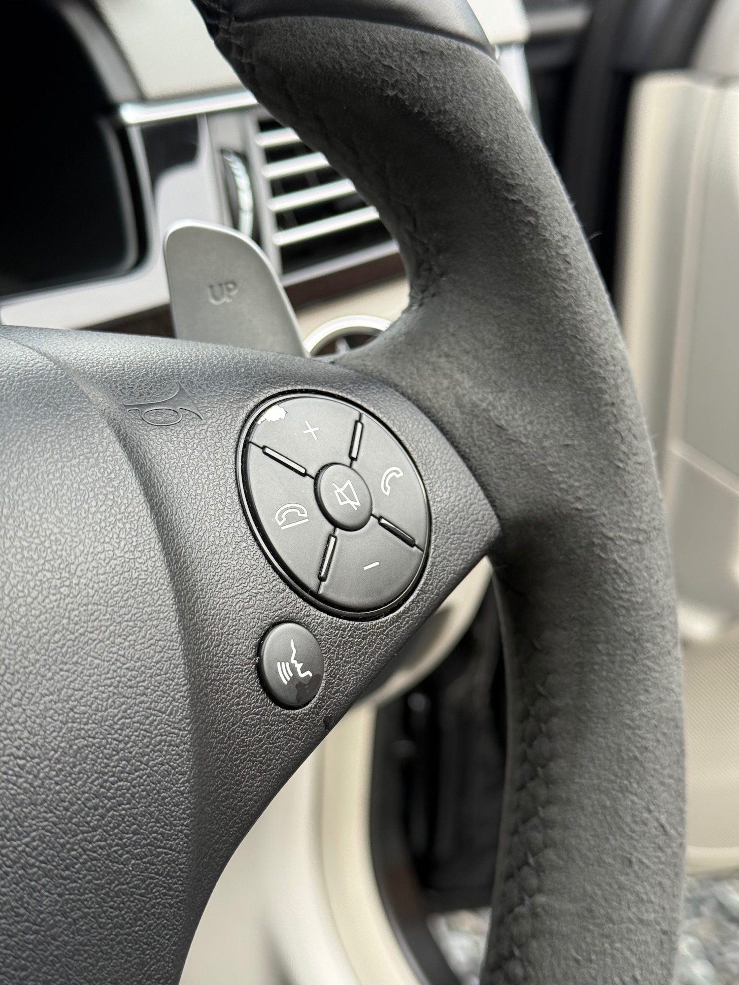 Used Mercedes-Benz E Class 2009 for sale - 76858726: Photo 35