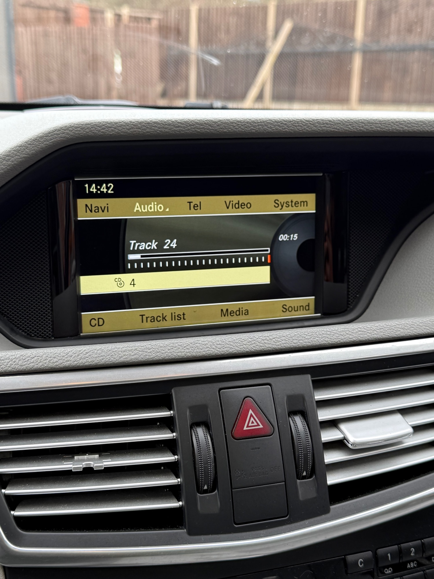 Used Mercedes-Benz E Class 2009 for sale - 76858726: Photo 43