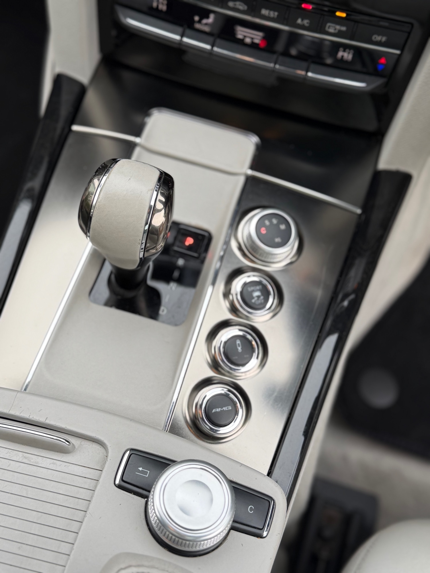 Used Mercedes-Benz E Class 2009 for sale - 76858726: Photo 46