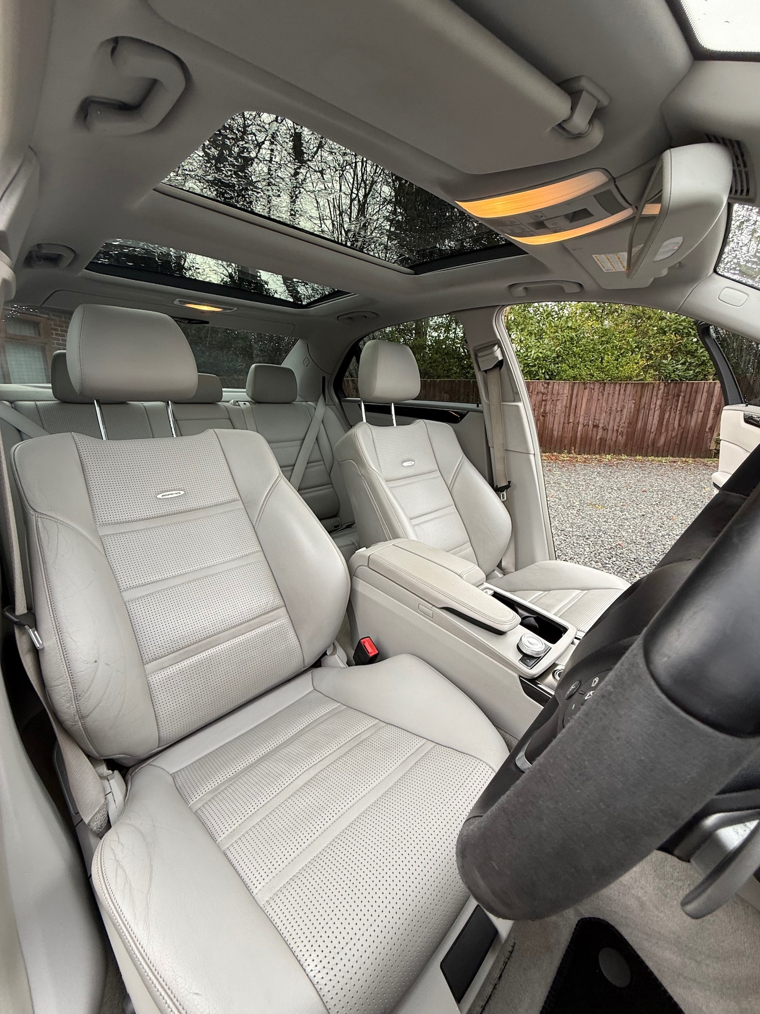 Used Mercedes-Benz E Class 2009 for sale - 76858726: Photo 62