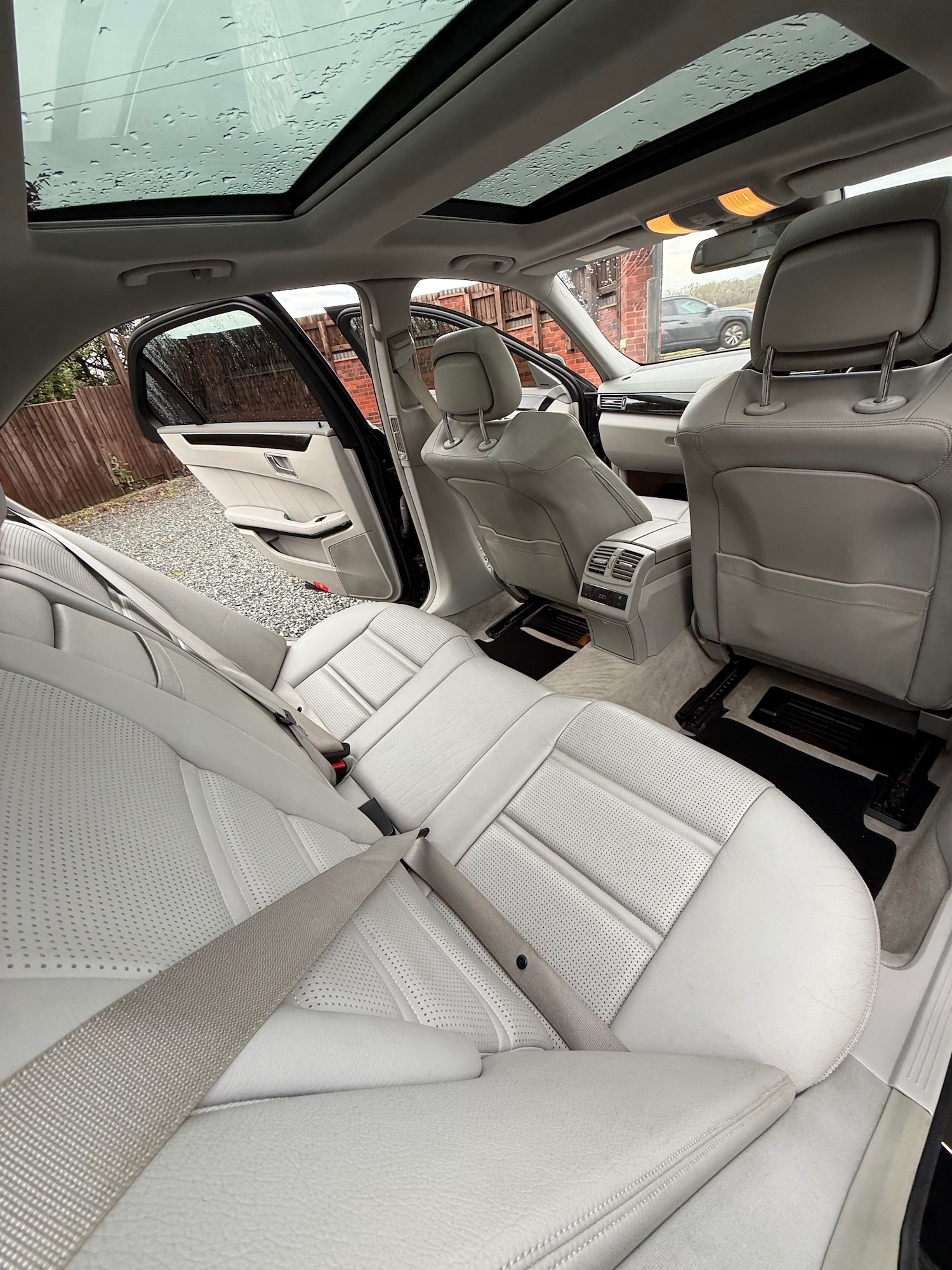 Used Mercedes-Benz E Class 2009 for sale - 76858726: Photo 67