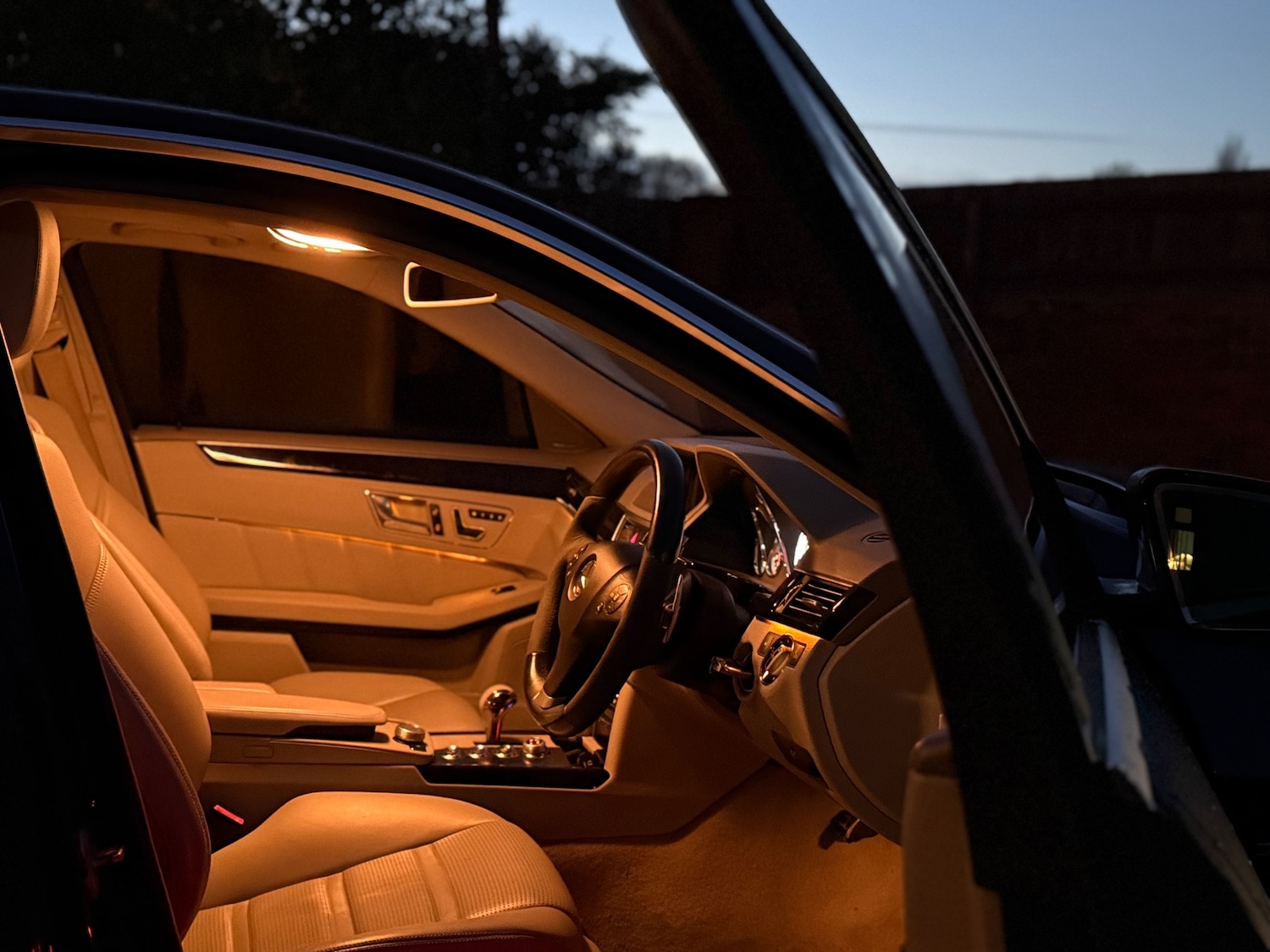 Used Mercedes-Benz E Class 2009 for sale - 76858726: Photo 7