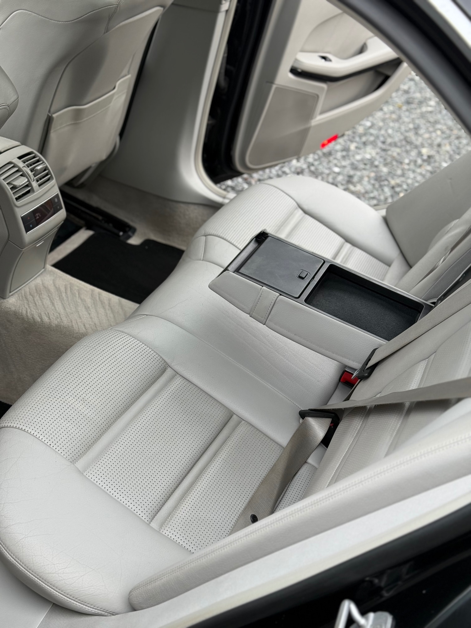 Used Mercedes-Benz E Class 2009 for sale - 76858726: Photo 72