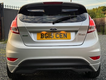 Used Ford Fiesta 2015 for sale - 78881906: Photo