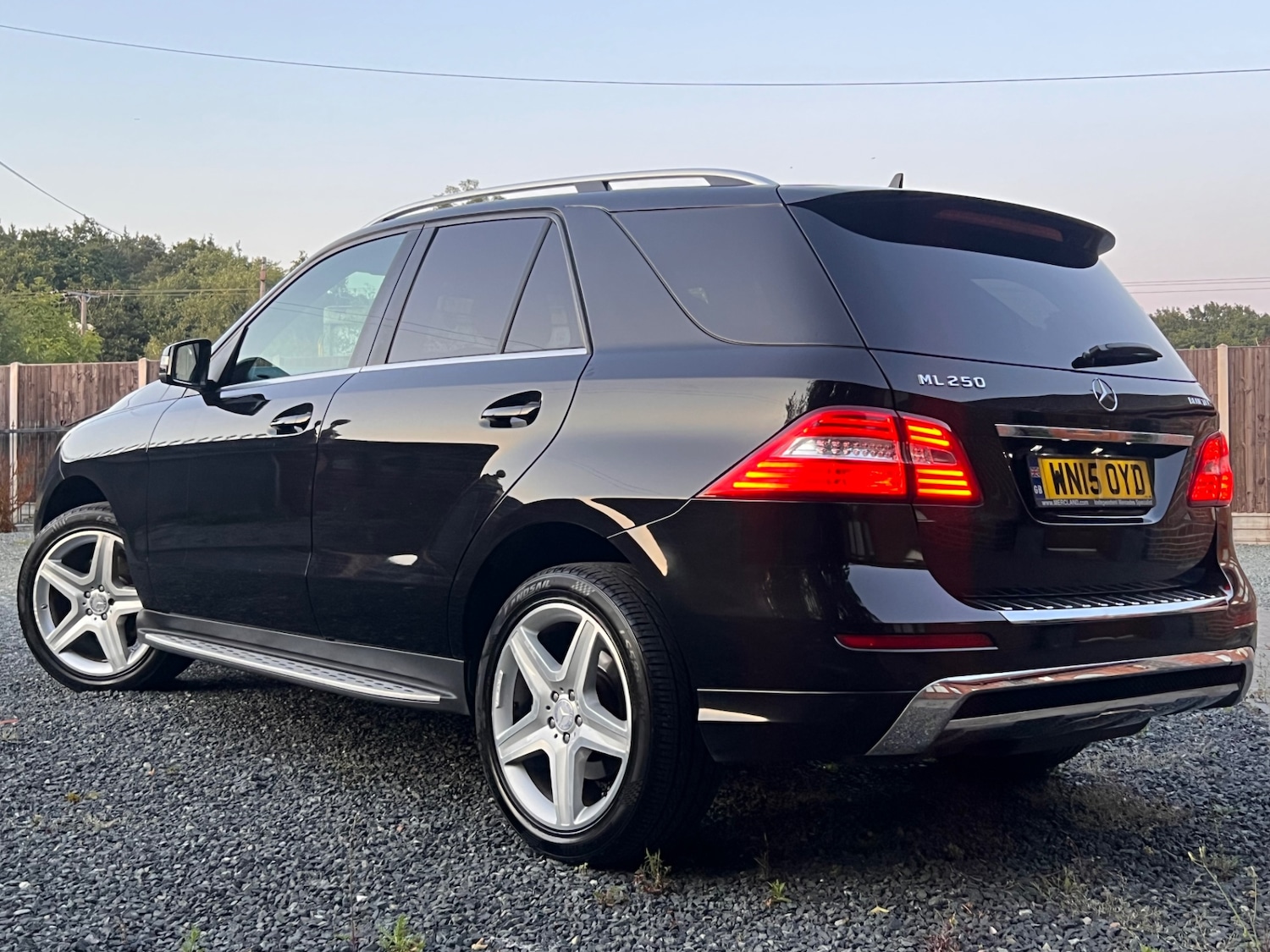 Used Mercedes-Benz M Class 2015 for sale - 76063736: Photo 2