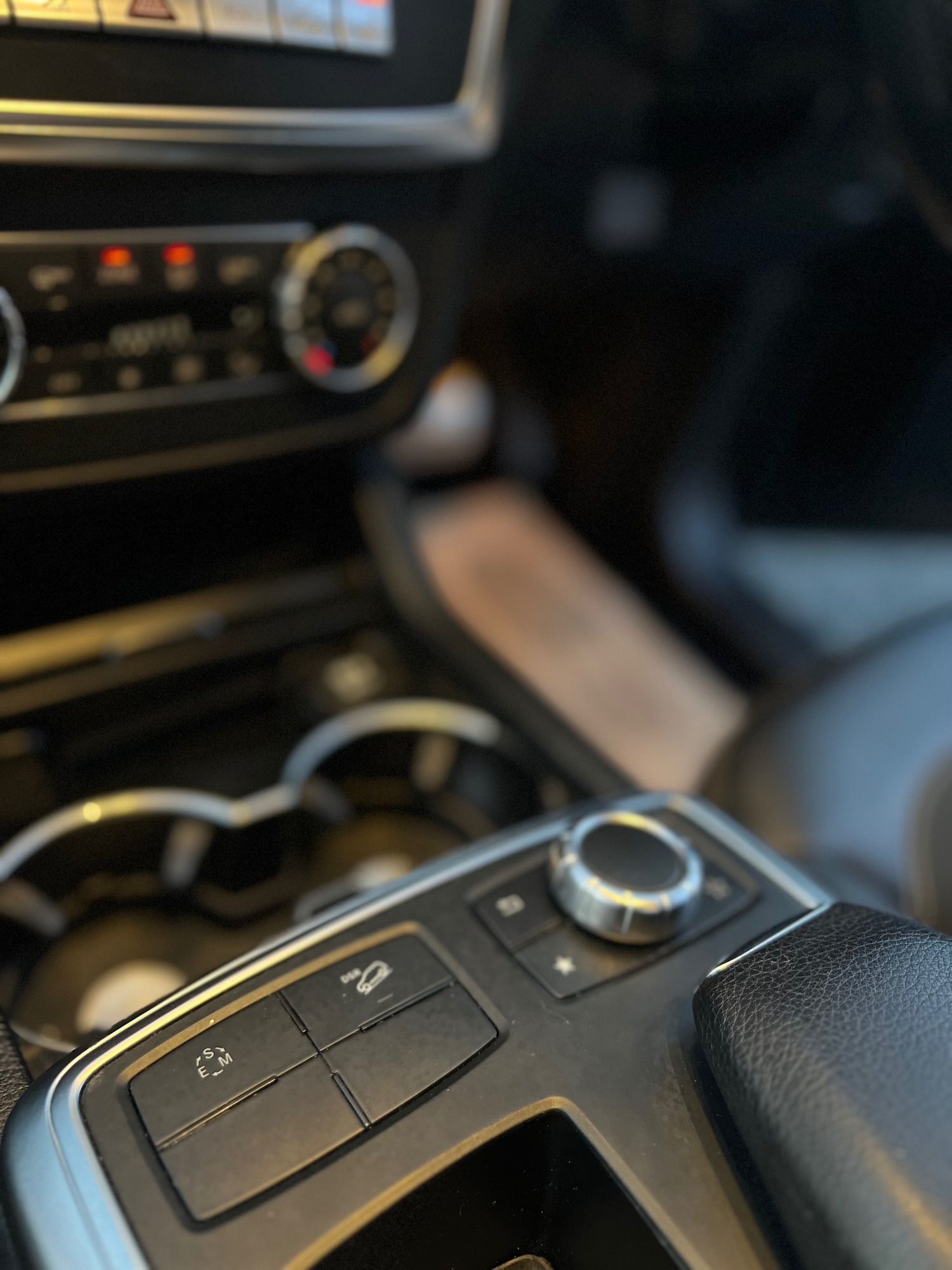 Used Mercedes-Benz M Class 2015 for sale - 76063736: Photo 28