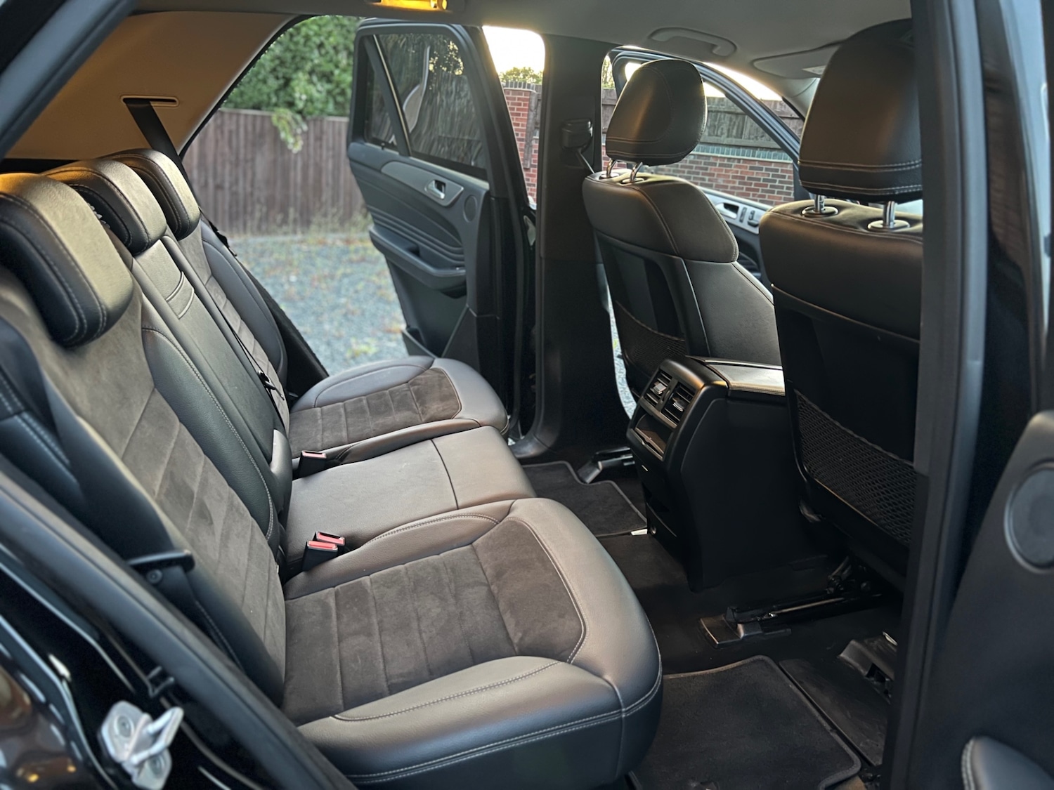 Used Mercedes-Benz M Class 2015 for sale - 76063736: Photo 5