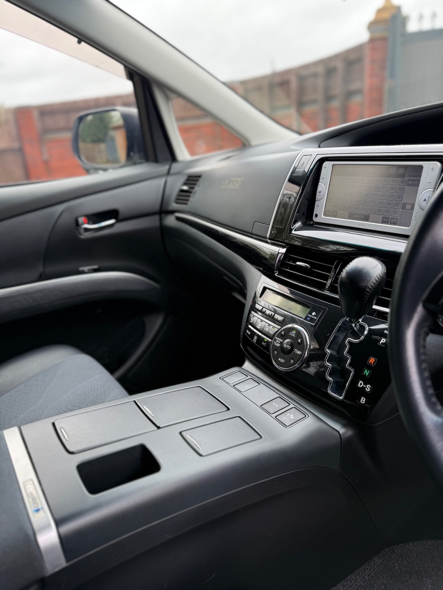 Used Toyota Estima 2024 for sale - 77619233: Photo 20