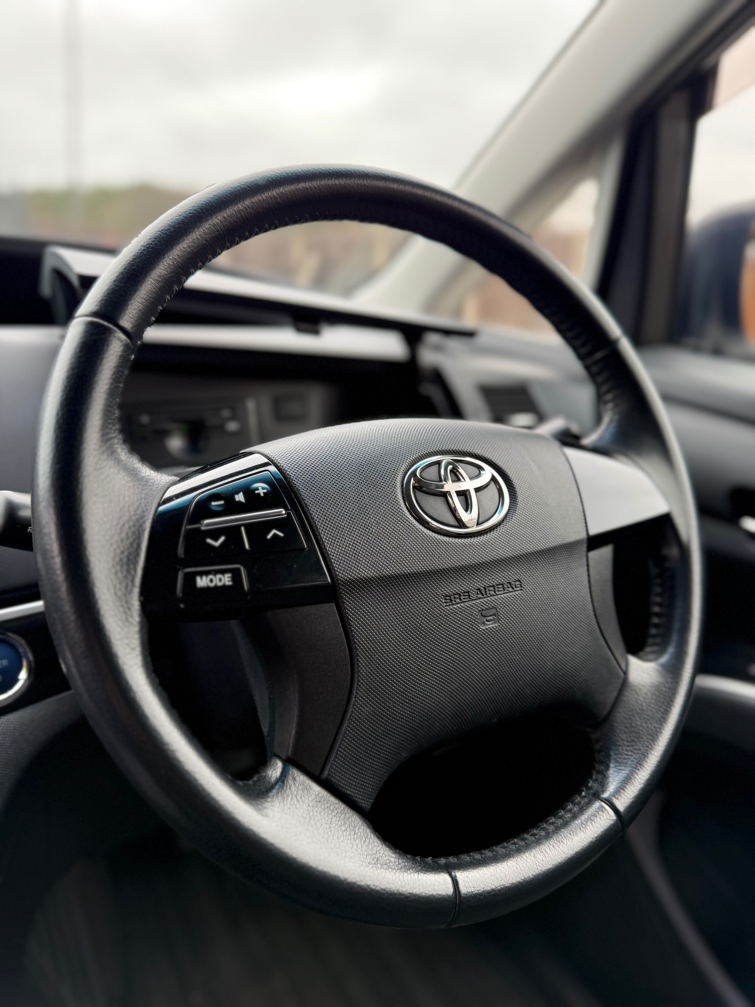 Used Toyota Estima 2024 for sale - 77619233: Photo 29