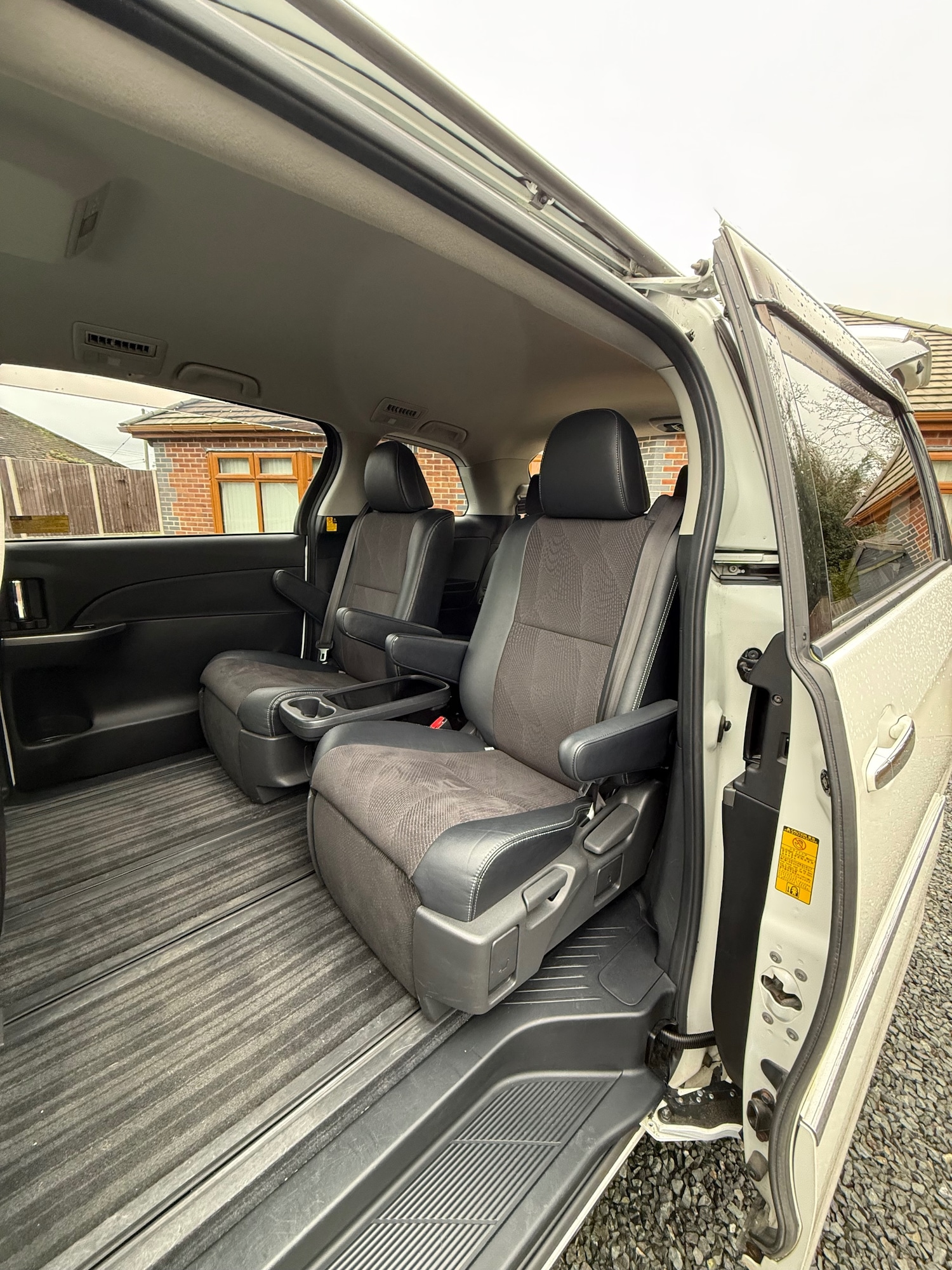 Used Toyota Estima 2024 for sale - 77619233: Photo 35