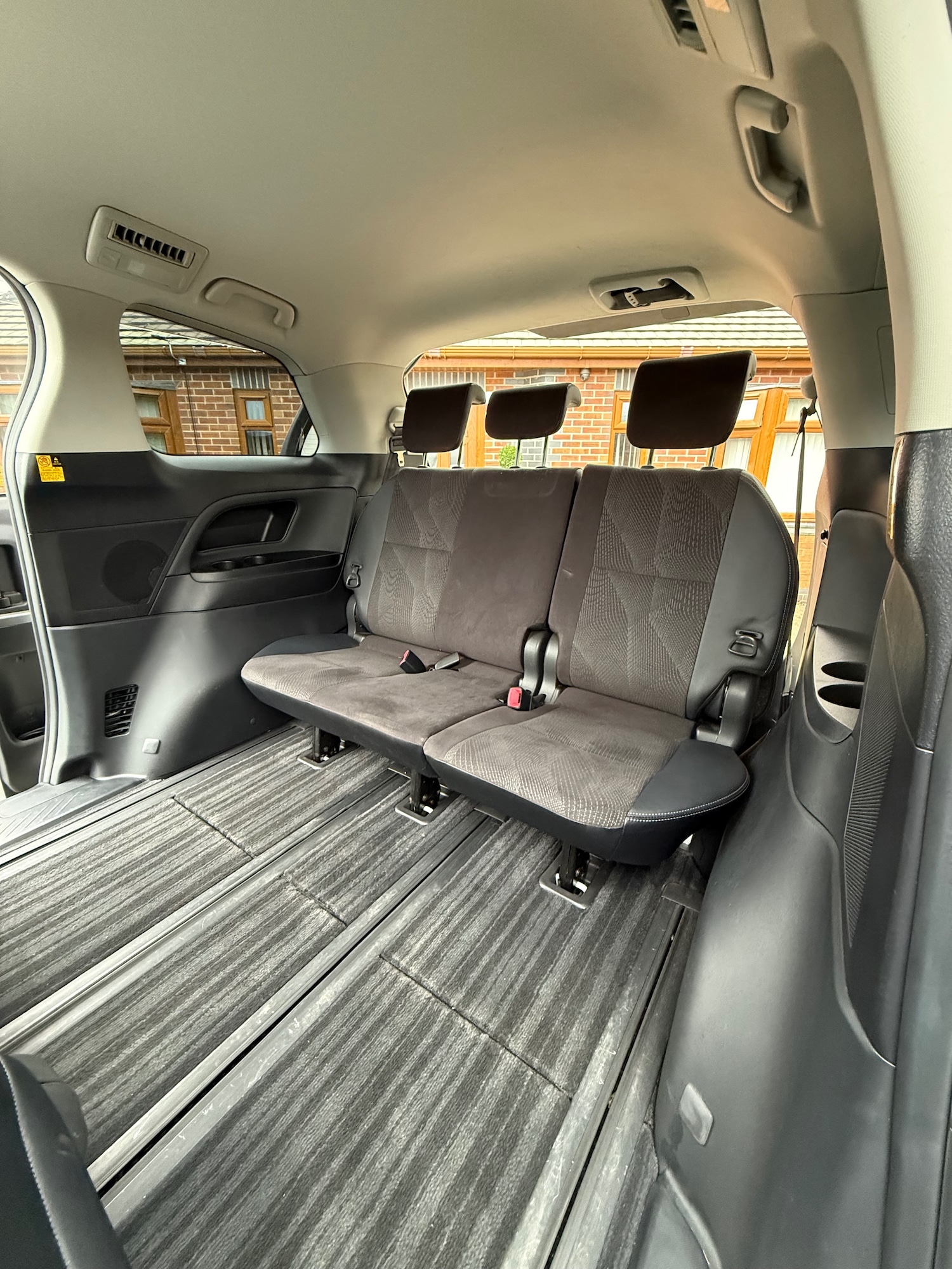 Used Toyota Estima 2024 for sale - 77619233: Photo 44